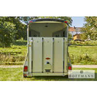 Böckmann Pferdeanhänger Portax mit Sattelkammer & Klapp/Tür Kombi