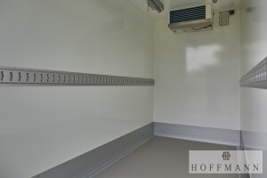 Kühlanhänger wm meyer mit Rohrbahn AZK 2730/156 60/60 K · 2.700 kg, 295×155 cm