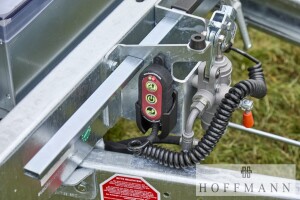 Rückwärtskipper Böckmann RK-AL 3016/27 bis E-Hydraulik · 2.700 kg, 306×165 cm
