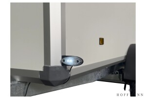 Kofferanhänger Variant 1313 C2 Basic HC · 1.350 kg, 258×128×157 cm
