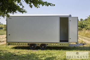 Kofferanhänger Henra GP 503×222×220 Seitentür + Hecktüren · 3.500 kg, 503×222 cm – sofort ab Lager