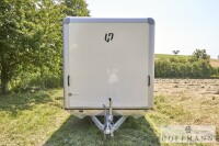 Kofferanhänger Henra GP 503×222×220 Seitentür + Hecktüren · 3.500 kg, 503×222 cm – sofort ab Lager
