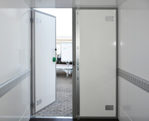 Tiefkühlanhänger wm meyer AZK 3534/180 100/100 TK mit Kühlung WMK 8G · 3.500 kg, 337×172 cm