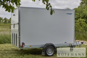 Senklift-Kofferanhänger wm meyer AZSL 1525/151 absenkbar · 1.500 kg, 251×151 cm